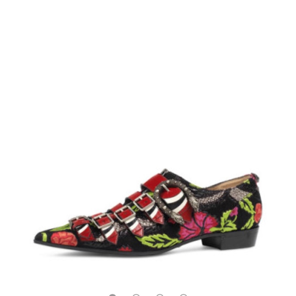 SOLD - Gucci Susan Floral Brocade Loafer - Picture 1 of 6
